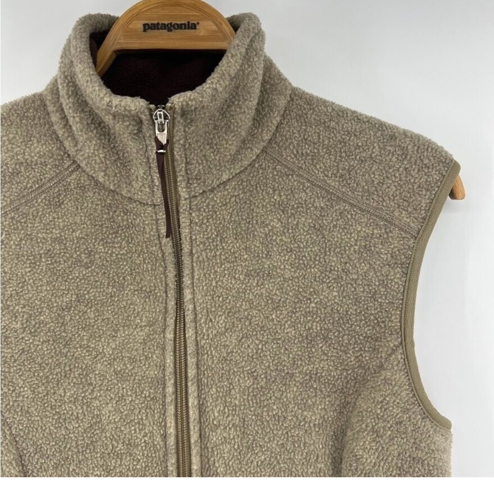 Vintage Patagonia Light Brown Synchilla Vest Women’s Size Medium PRICE FIRM 💥 - Picture 9 of 10